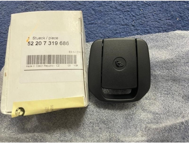 BMW 오리지널 순정 전차종 아이소픽스 isofix 뒷좌석 시트 고정 커버, 1개, 52207319686