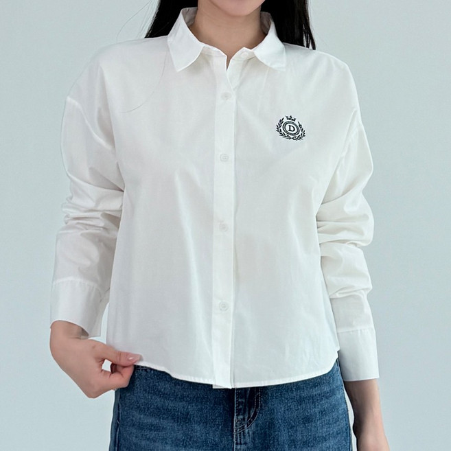 크라운 로고 자수 세미 크롭 코튼 기본 긴팔 셔츠