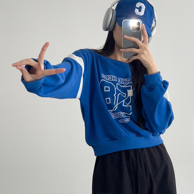 크림도우 여성 투게더 바시티 크롭 맨투맨 벌룬 긴팔 티셔츠