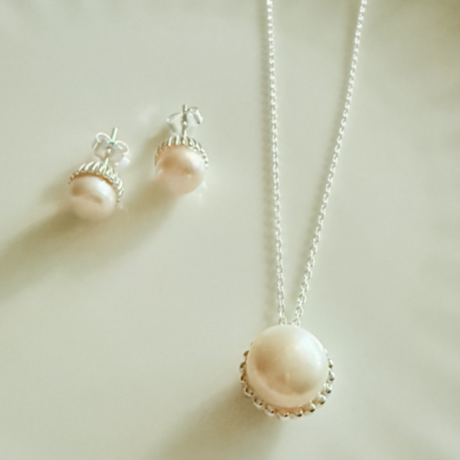 렝땅은세상 (Silver World) 925 실버 클래식 진주 포인트 담수 진주 귀걸이 & 목걸이 세트 단품