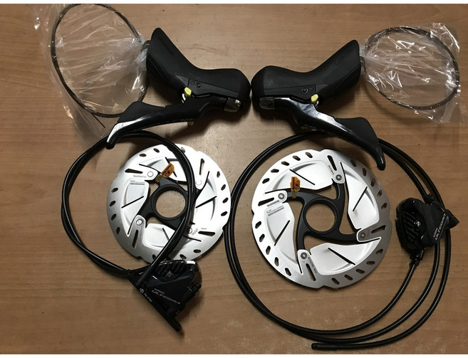 Shimano Ultegra R8020 ST-R8020 煞變把 BR-R8070卡鉗油壓碟煞 油管, 1個, ST-R8020+BR-8070+油管