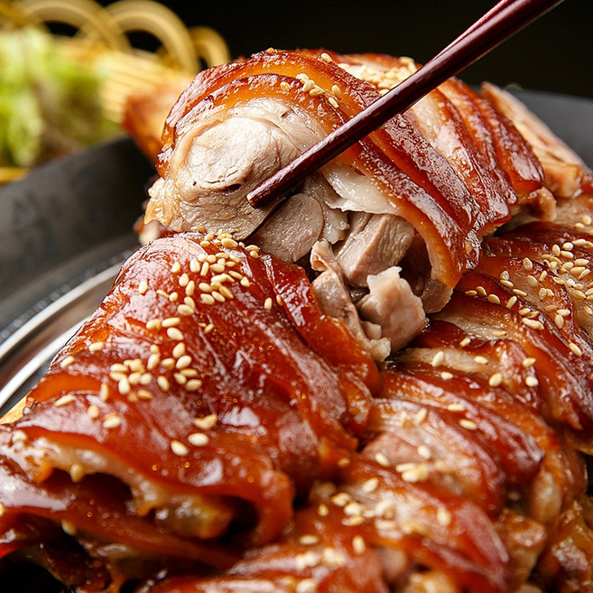 다이닝스토리 국내산 순살족발 무뼈 통순살 족발 야식 간식, 2개, 300g