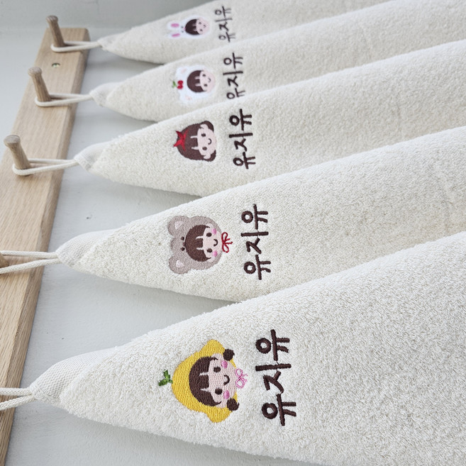 쁘띠맘 무염핸드타올(5장) 어린이집수건 40수 코마사 이름자수 고리수건 네임수건 타올 수건 유치원수건 영신타올, 1세트, 무염핸드-여아세트