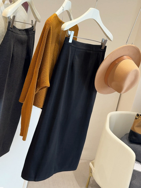 【高腰顯瘦】毛呢半身裙 秋冬半身裙 包臀裙 直筒裙 中長裙 百褶裙 加厚垂感面料 後開叉設計 通勤約會穿搭