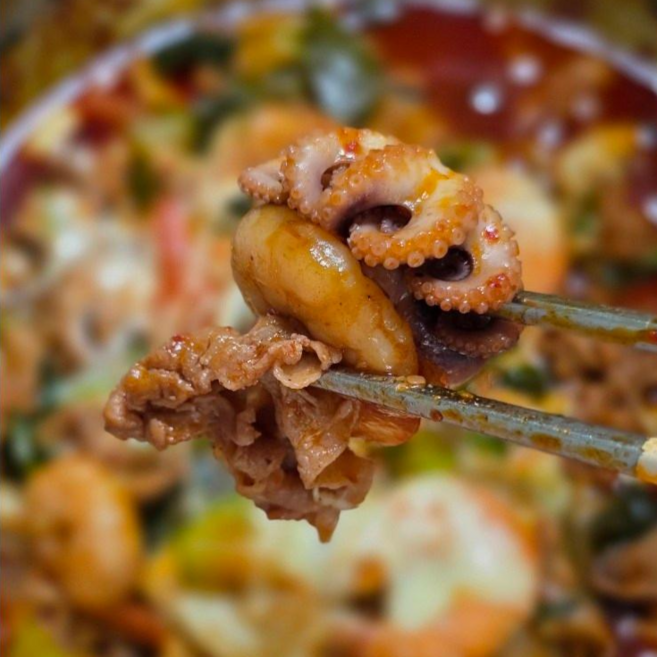 쭈꾸미 삼겹살 새우 볶음 신선재료 밥도둑 끝판왕 쭈삼새 밀키트, 600g, 2개