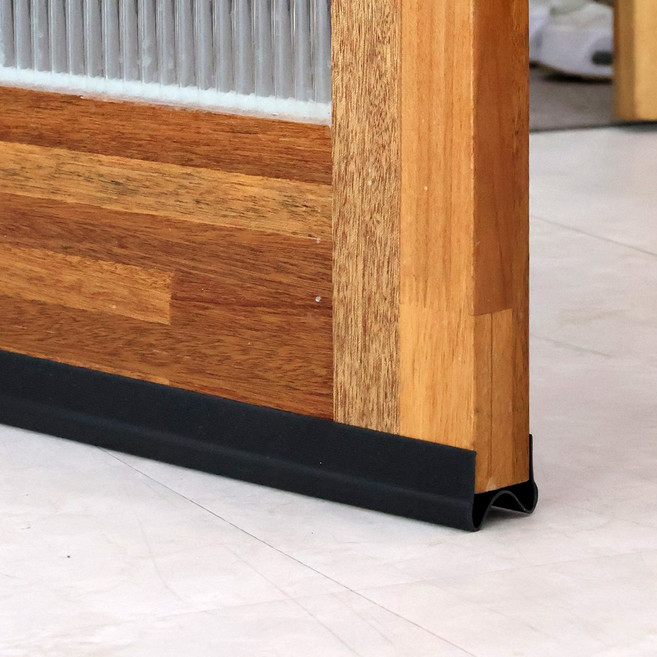 이지유 방문 틈새막이 문풍지 문틈막이 우풍 방음 빛차단 블랙, 1개