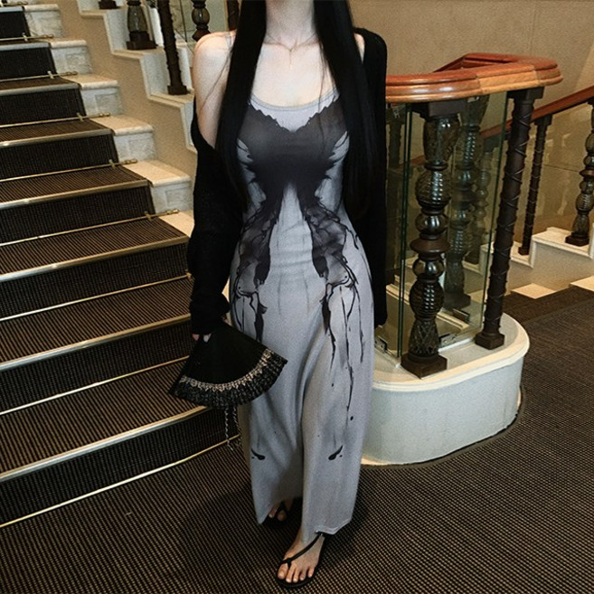 피니 허얇골넓 [독보적] 모노 빅 나비 나염 나시 롱원피스 (1color) 유니크 빈티지 여름원피스 휴양지룩 동남아룩 여행룩 슬림원피스 휴양지원피스 여름코디