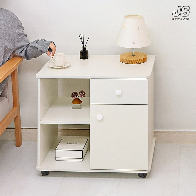 JS리빙 카라 거실 인테리어 바퀴달린 이동식 보조 책상 사무실 컴퓨터책상 밑 정리 수납장 쇼파 틈새 원목 사이드 테이블 화이트 [ MD : F4E684FSE8_F41563SE4 ]