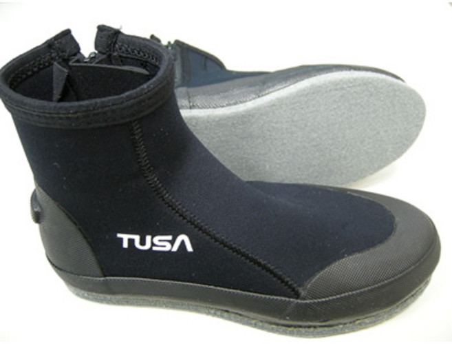 TUSA 溯溪鞋 菜瓜布底套鞋