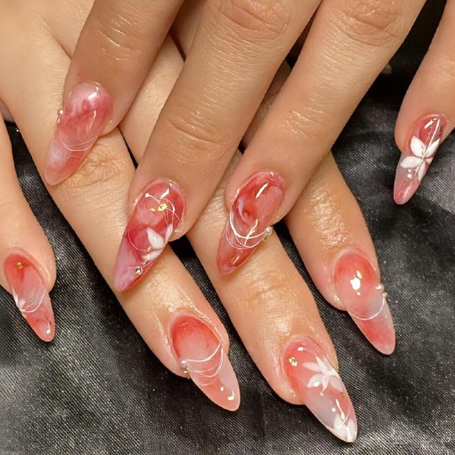 Plalely Almond Press on Nails Medium White Fake Nail Cute Flowers Print Acrylic ons Y2K Stick for, Clear01