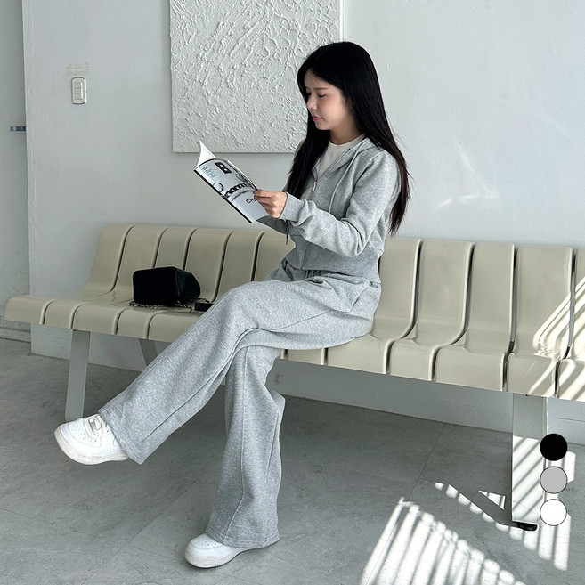 디테일웨어 여성 기모 크림후드 트레이닝세트 날씬해보이는 핀턱 디자인 밴딩 와이드팬츠 상하의 세트 여자츄리닝 강아지 산책룩