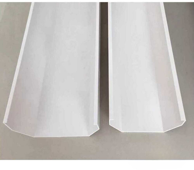 처마물받이 플라스틱 PVC 빗물 길 배수로 빗물받이 홈통 부속 판넬 지붕 처마, 1개