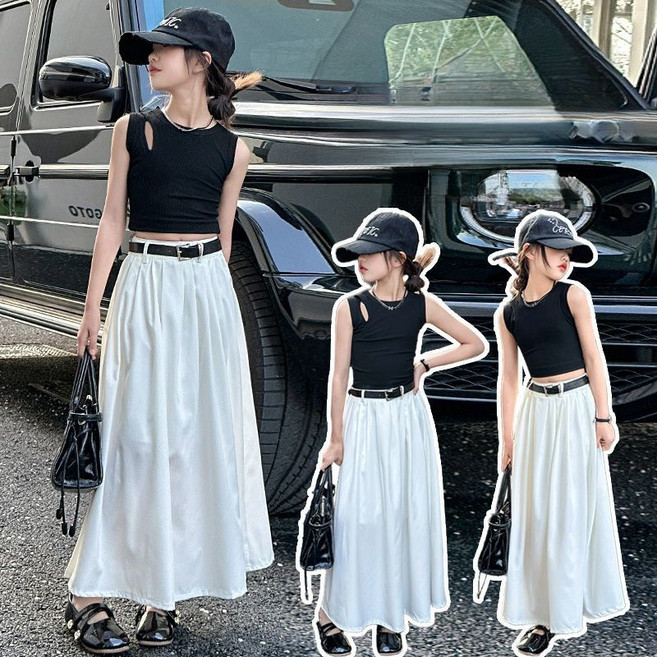 해피유통어린이 여아 패션 캐주얼 세트 검정 노출 어깨 반팔 + 흰색 롱 스커트14세 이상 XG03