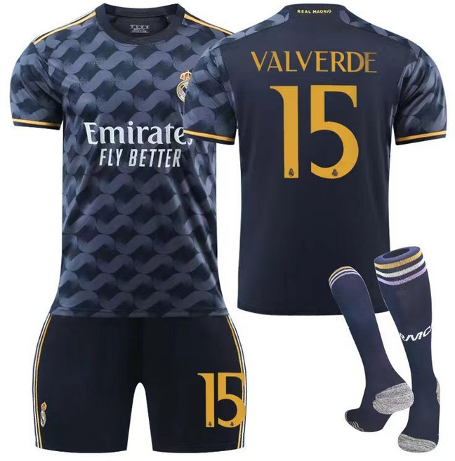 원정 유니폼 검정색