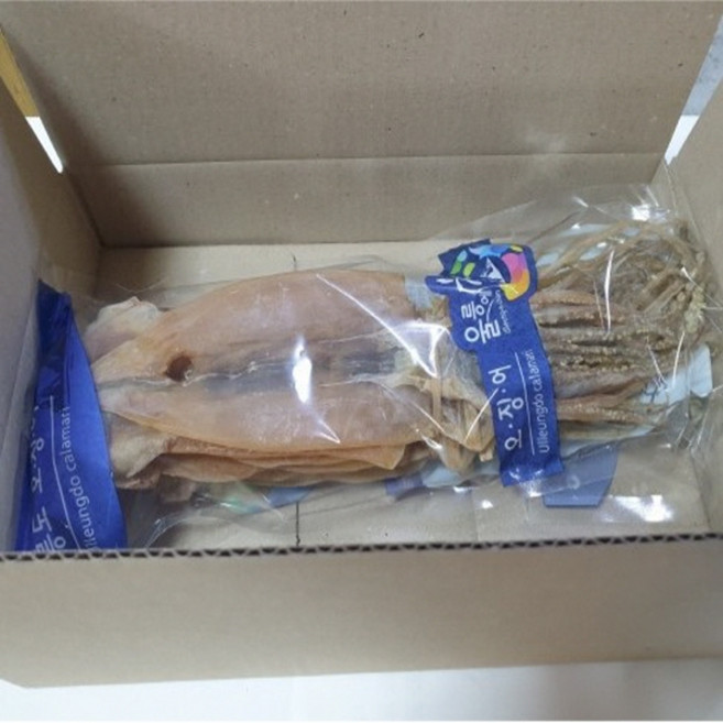 [웰빙미래] 햇 울릉도오징어(소소) 10마리 대략300그램내외 당일바리 술안주 간식 주전부리, 1세트, 300g