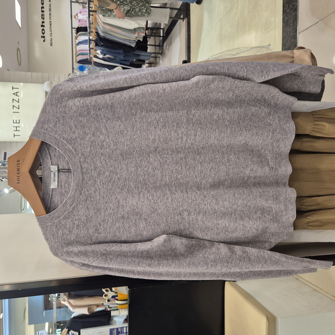 쉬즈미스 25년 가을신상품 초초대박할인 파격특가~~어떻게 입어도 예쁜***캐시미어 감촉의 라운드니트