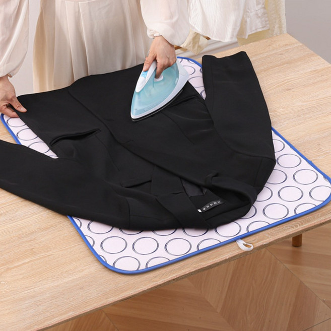 아트리빙스 접이식 휴대용 좌식 다림질 매트 판, 핑크