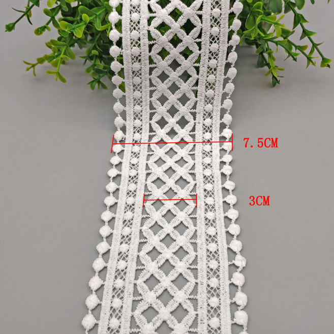 화이트 블랙 할로우 아웃 밀크 실크 자수 레이스 리본 DIY 의류 재봉 패브릭 커튼 홈텍스타일 장식 테이프 70mm, 2 Meters Length, WHITE, 1개