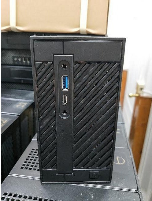 ASRock DeskMini 110 主機 i5-6600 8G 256G SSD, 單主機 不含 CPU RAM SSD
