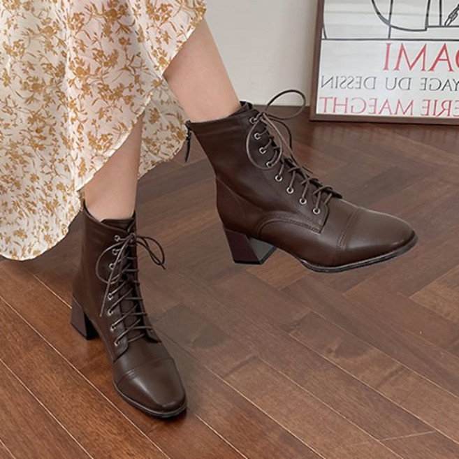 캐주얼 스퀘어토 레이스업 통굽 워커(6cm)