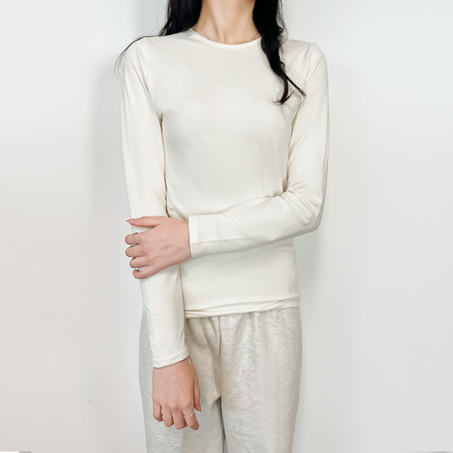 히트텍 기본핏 티셔츠 발열 상의 기본핏 쫀쫀 따뜻한 옷 국내생산