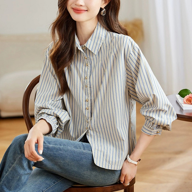 SAHINER 여성 봄가을 스트라이프 루즈핏 카라 버튼 긴팔 셔츠 BCS19