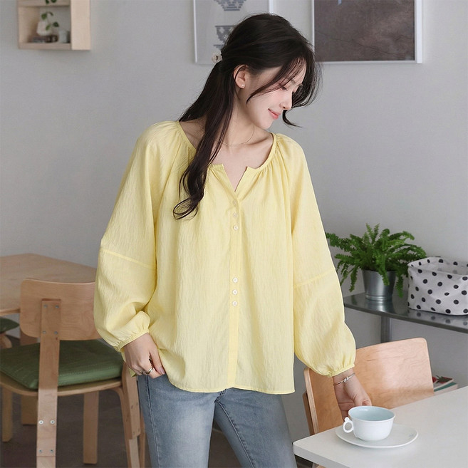 데일리앤 렌느 여리여리 루즈핏 쉬폰 셔링 퍼프 긴팔 여성 블라우스 봄 여름 시스루 셔츠 살안타템