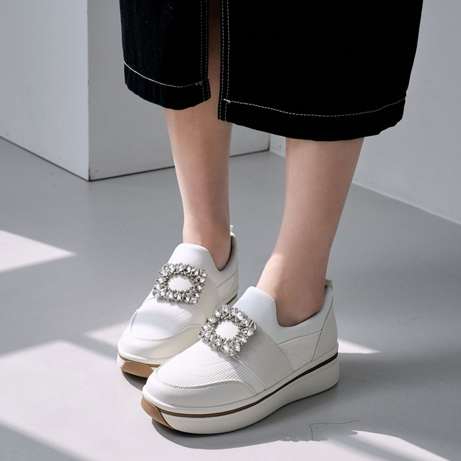 에스유니 소가죽 스퀘어 큐빅 키높이 여성 통굽 슬립온 스니커즈 운동화 5cm