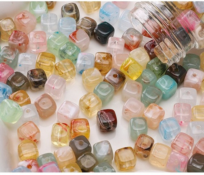 백지마켓 비즈 공예 diy 골라쓰는 6mm 아크릴 사각 비즈, 1개, 혼합색상
