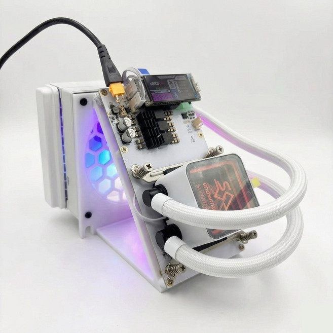 Bitaxe NerdQaxe++ 6TH/s 수냉식 가정용 비트코인 채굴기 100W (화이트)