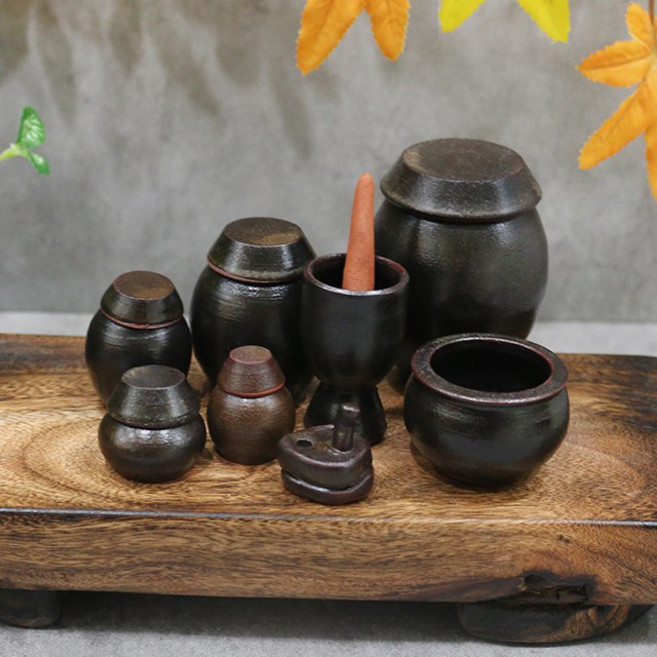 아리공방 항아리 미니어처 8종세트 미니어처장식 금전운 미니항아리 이사선물 행운부적 삼재부적 액운부적 전통장식