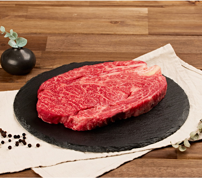 [꿈에그린한우] 한우 1++(9)등급 등심 구이용 (냉장), 200g, 3개