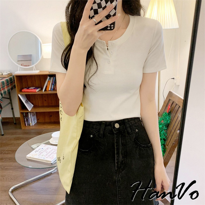 HanVo 歐美風簡約排釦素色短版上衣 - 親膚透氣修身顯瘦百搭女裝
