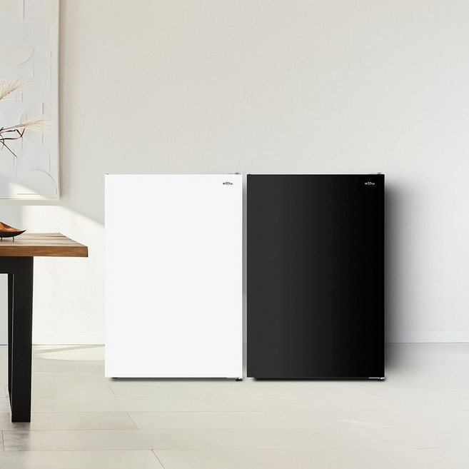 하츠 84L 글라스 냉동고 CFR-8451E 블랙 화이트, 블랙 글라스