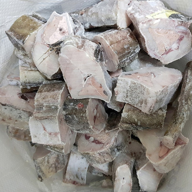 절단동태 냉동명태, 1개, 절단동태 6통 (10.5kg전후) 12마리