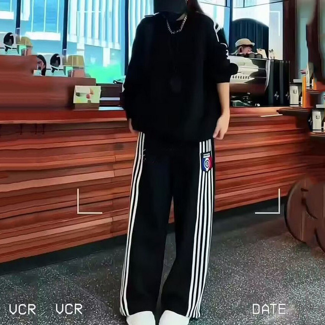 여성트레이닝복세트 여성투피스 맨투맨 티 + 트레이닝바지 와이드팬츠 + 티셔츠 ZBW25121810 57