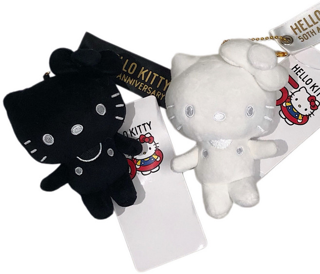 [정품] 헬로키티 50주년 인형 키링 가방걸이 백참, 1개, 블랙