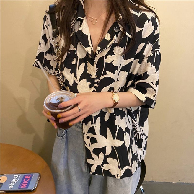 碎花襯衫 印花襯衫 花襯衫 襯衫上衣 韓版襯衫 夏季設計感小眾新款襯衣復古港味長版印花上衣寬鬆休閒花朵短袖襯