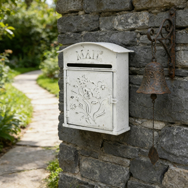 빈티지 우편함 철제 정원 인테리어 플라워 벽걸이 우체통, 화이트 26.5x10x31.5CM