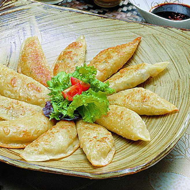 PC방 분식집 음식 튀김 냉동 야끼 만두 1.3kg, 1개