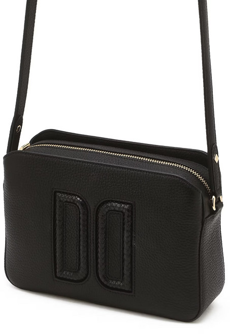 닥스 여성 블랙 천연 소가죽 DD 로고 데일리 사각 카메라백 겸 크로스백