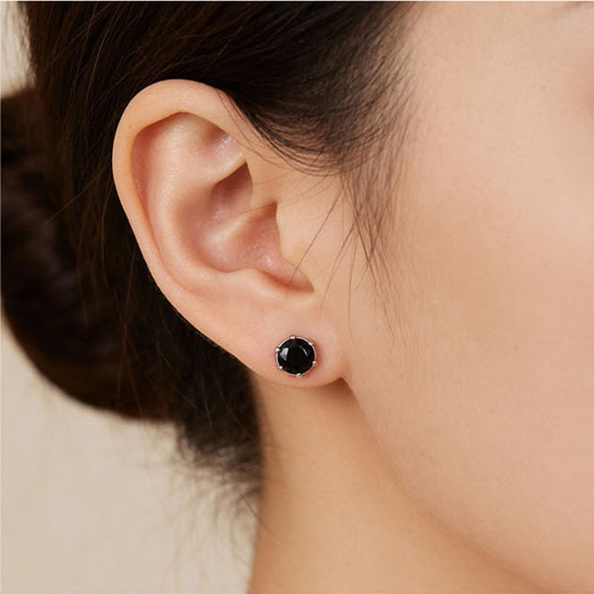 미즈코스 자석 큐빅 귀걸이 귀안뚫는 페이크 피어싱 귀찌 크리스탈