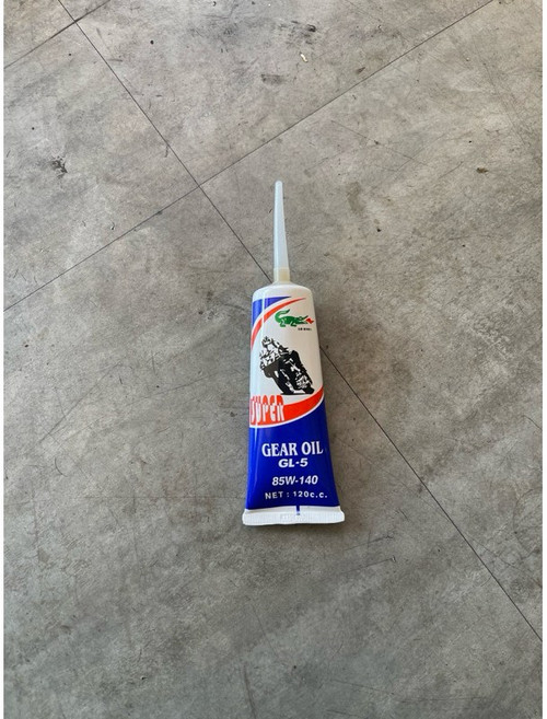 鱷魚噴火齒輪油 85W-140, 1個