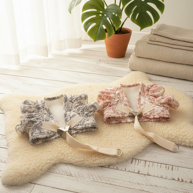 BUNNY PET 강아지산책용 쓸개골보호 꽃무늬 잔꽃 하네스, 1개, 로맨틱레드