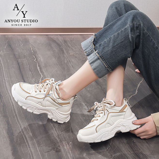 여성 운동화 화이트 베이지 스니커즈 캐주얼 데일리 어글리슈즈 통굽 발편한 패션 트렌디 키높이 발쿠션 가벼운 봄 여름 아웃도어 운동화