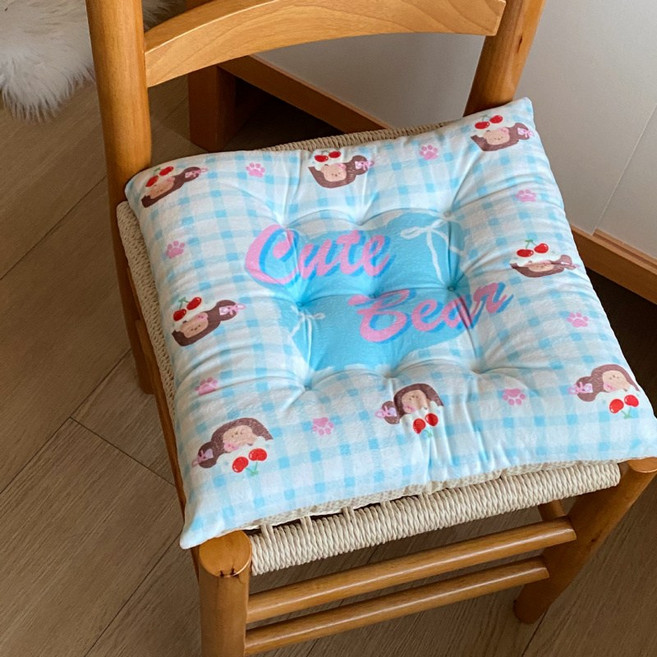 해피유통 귀여운 캐릭터 패턴 어린이용 쿠션 방석 사계절 사용 가능 부드럽고 편안한 면 소재, 40*40센티미터., 5