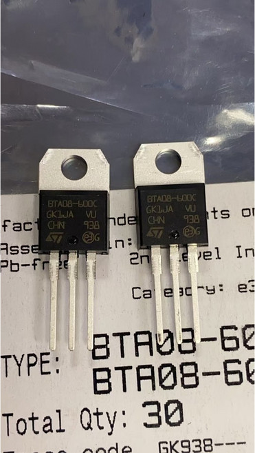 ST BTA08-600C 可控矽, 1個