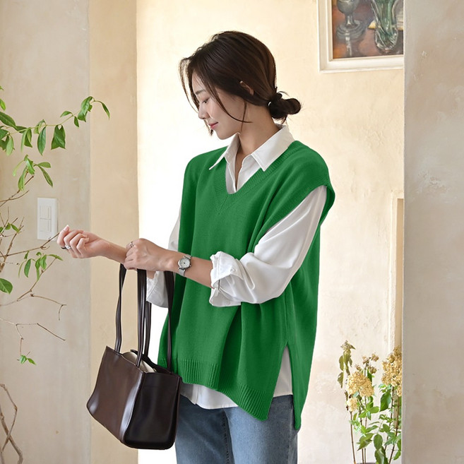 데일리앤 아르보 베이직 여성 브이넥 옆트임 루즈핏 니트 조끼 베스트