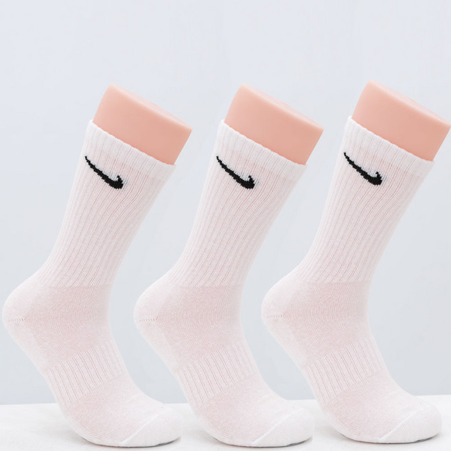 나이키 쿠션 삭스 공용 장목 긴 양말 스포츠 크루 삭스 3팩 푹신한 데일리 기본 흰양말