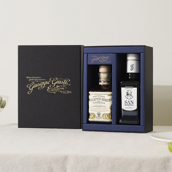 세트 쥬세페쥬스티 화이트 발사믹식초 250ml+산도메니코 엑스트라버진 올리브오일 250ml 주세페주스티, 1개